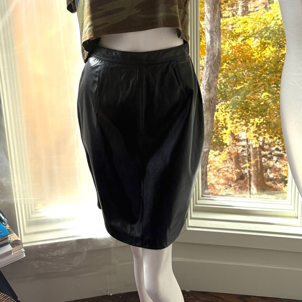 Vintage Black Genuine Leather Midi Skirt Buttery Soft Lined size 8